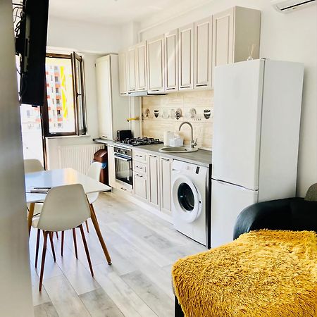 Ultracentral Lazar Residence 雅西 外观 照片